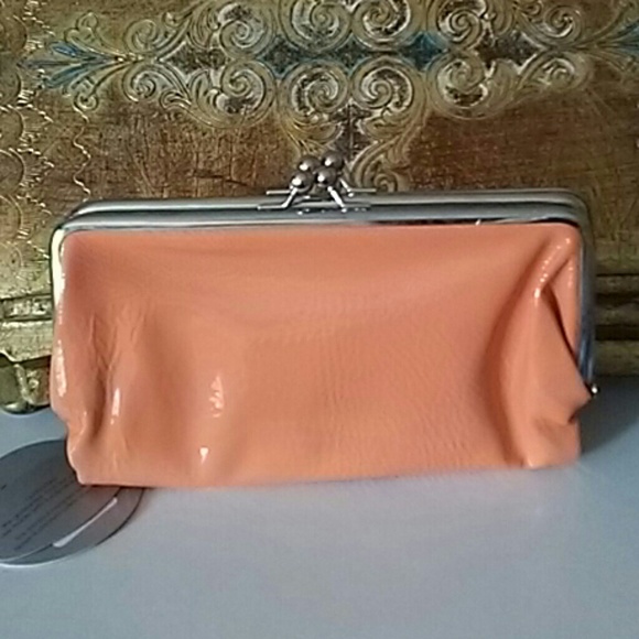 Clutch - Picture 5 of 8